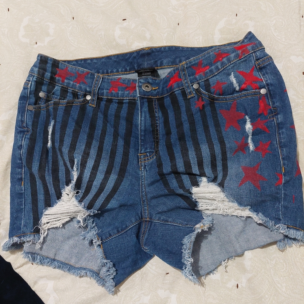Torrid Her Universe shorts